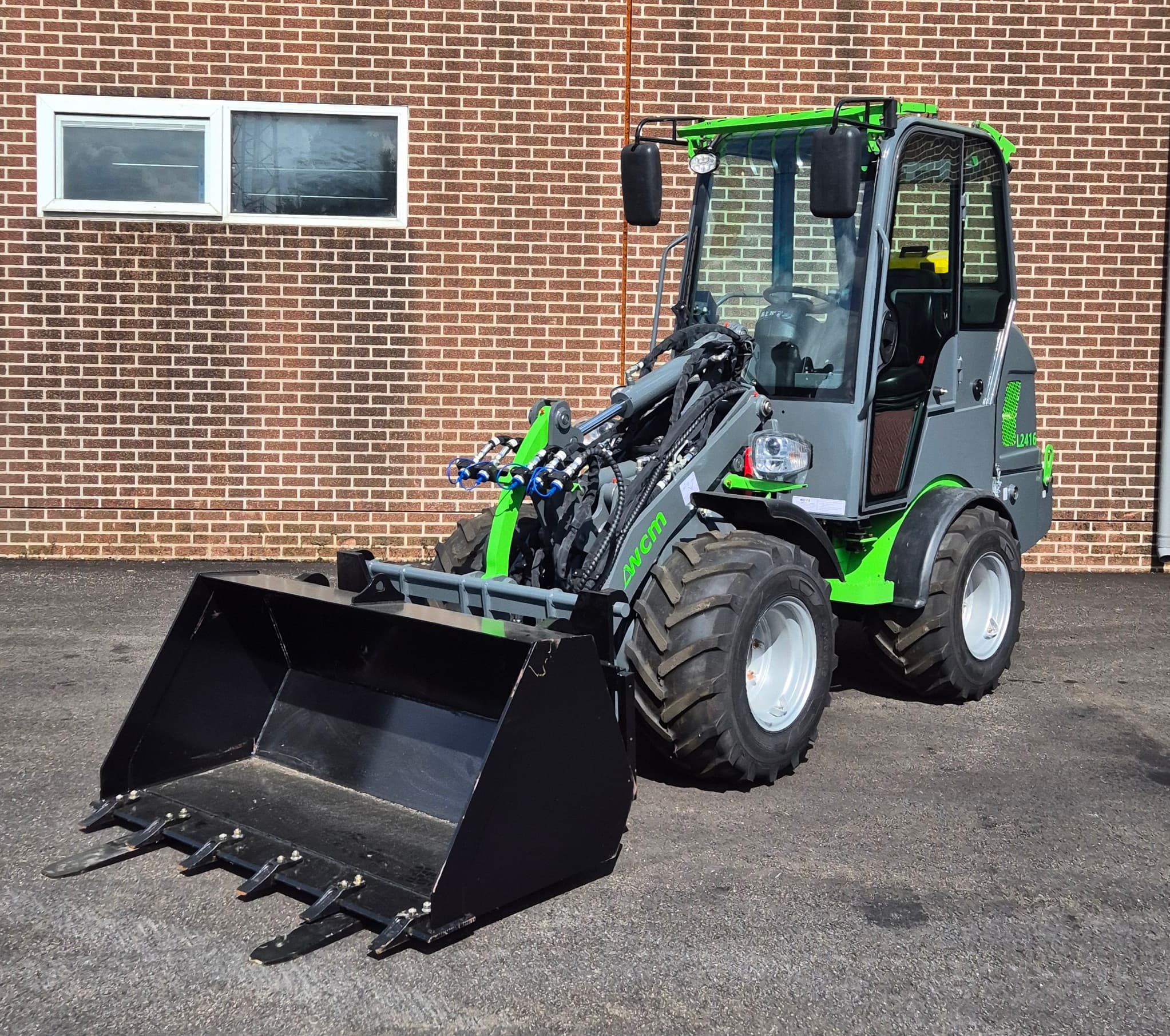 Shovel